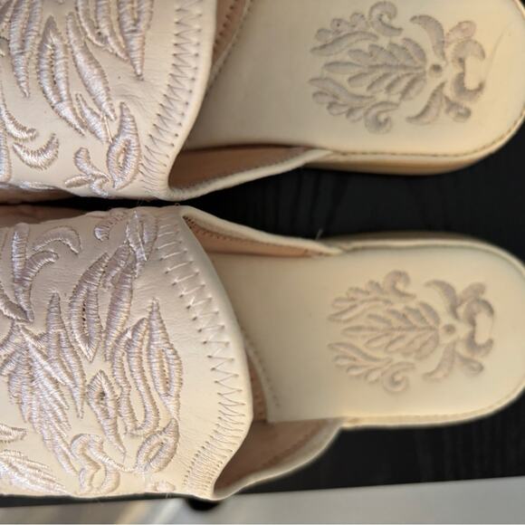 Moroccan Leather slippers size 49/8.5 - Picture 3 of 5